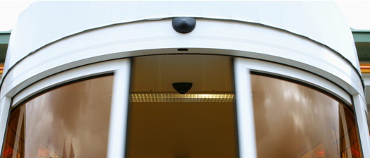 Радиусная раздвижная дверь ASSA ABLOY CMD (UniSlide C) — фото 2